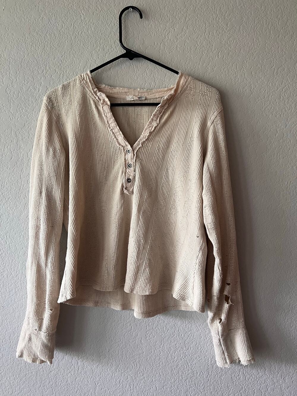 Mystree Distressed Thermal Henley Split V Neck Raw Edge Sleeves Boho